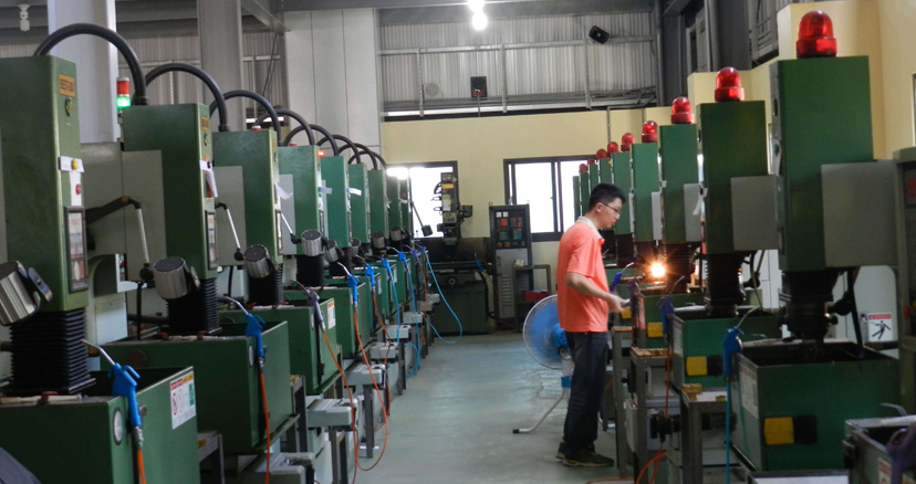 LU-YI: The Manufacture of Drill Point Dies